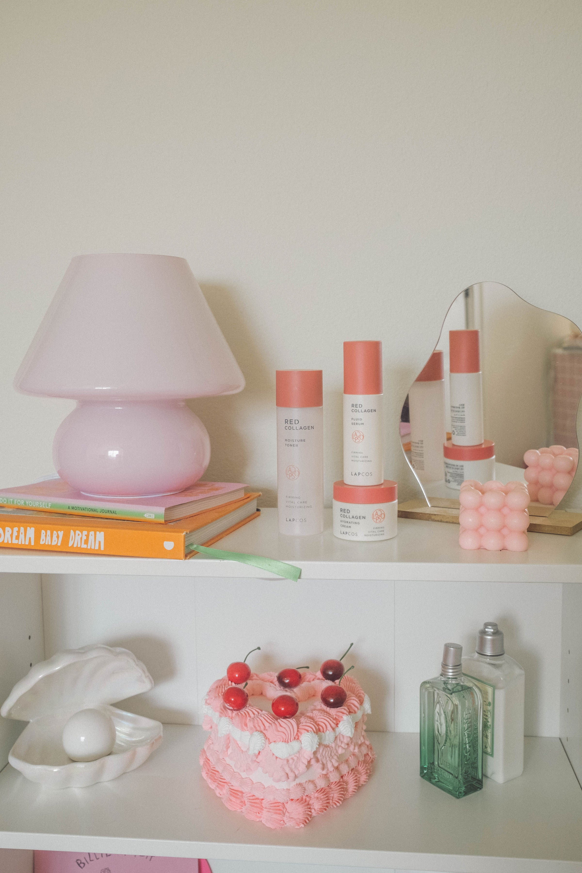 RED VEGAN COLLAGEN FIRMING HYDRATING CREAM