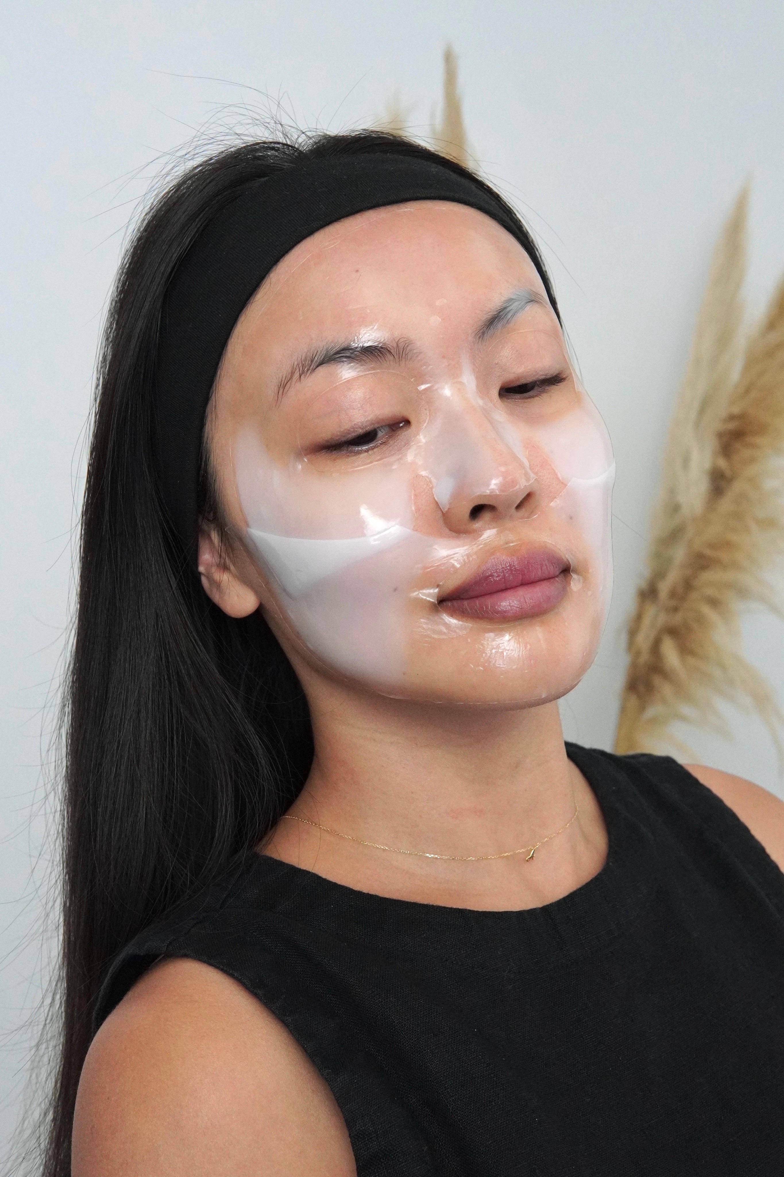 wearing collagen mask overnight